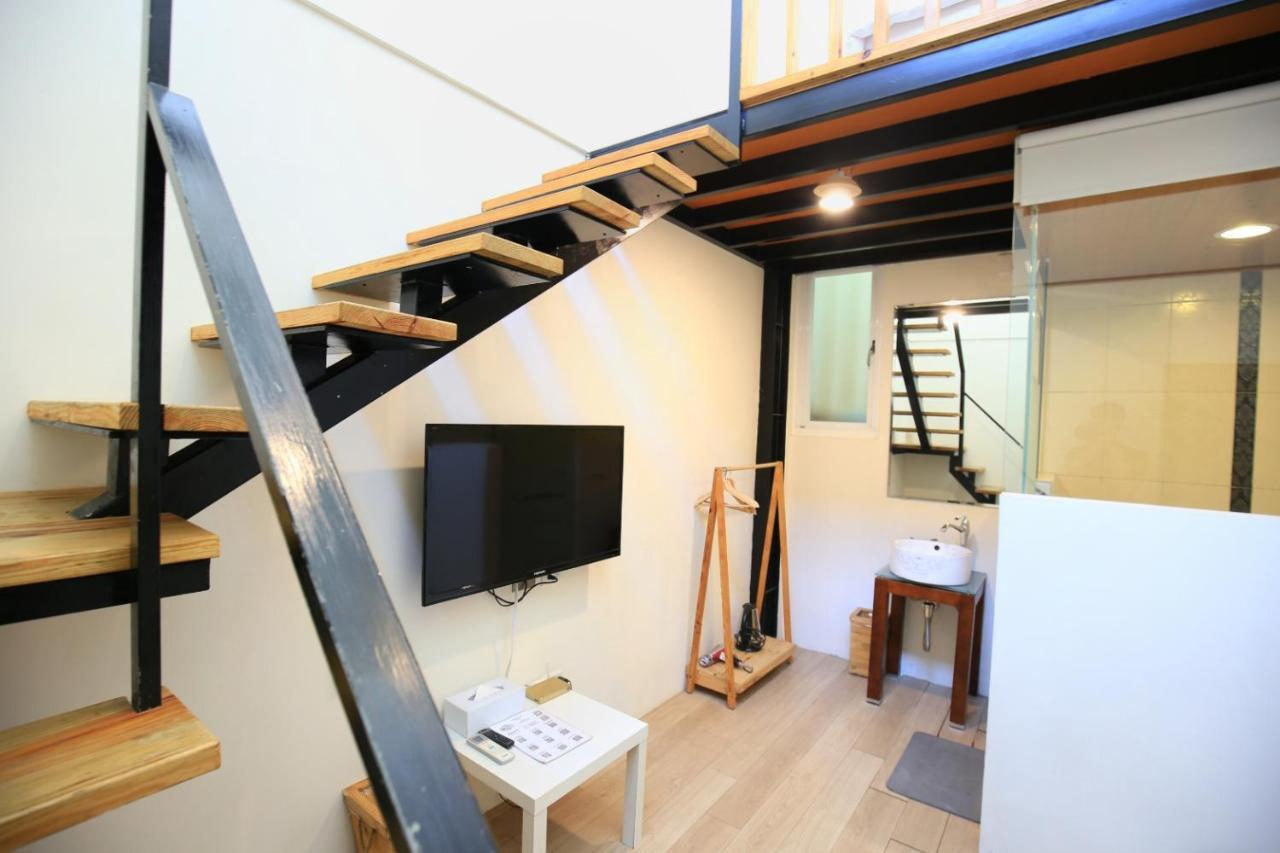 Windhouse B&B Тайнан Екстериор снимка